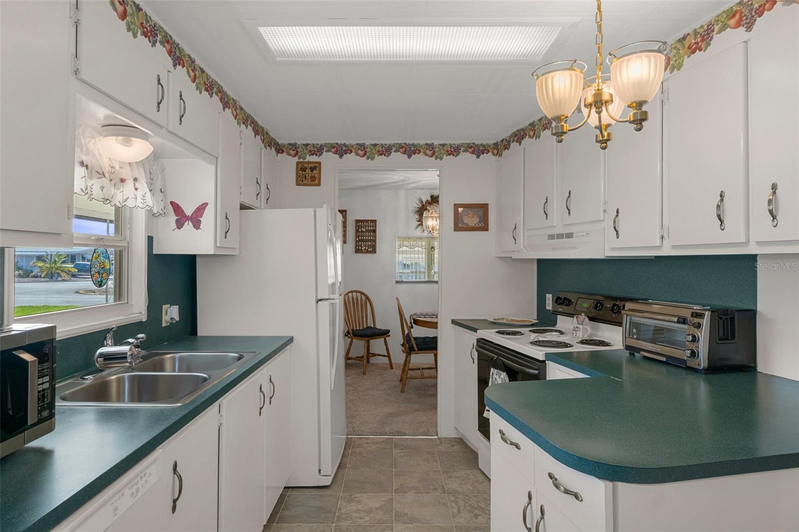 Image 15 of 60 For 14751 Brookridge Boulevard