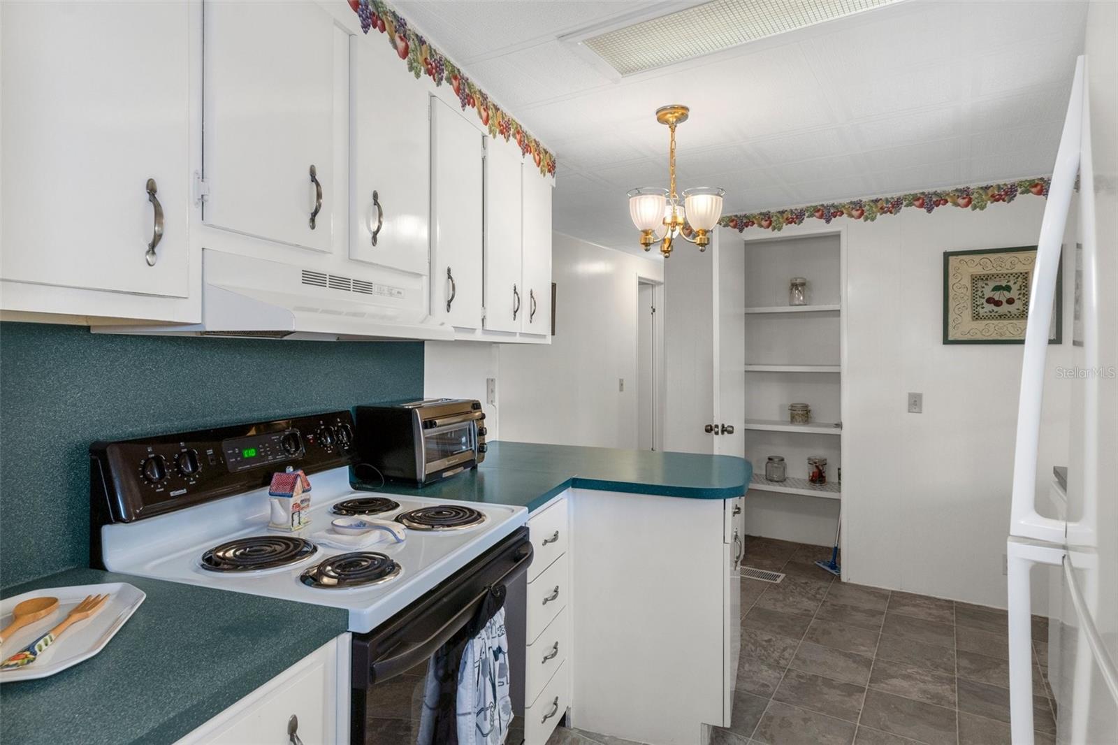 Image 18 of 60 For 14751 Brookridge Boulevard