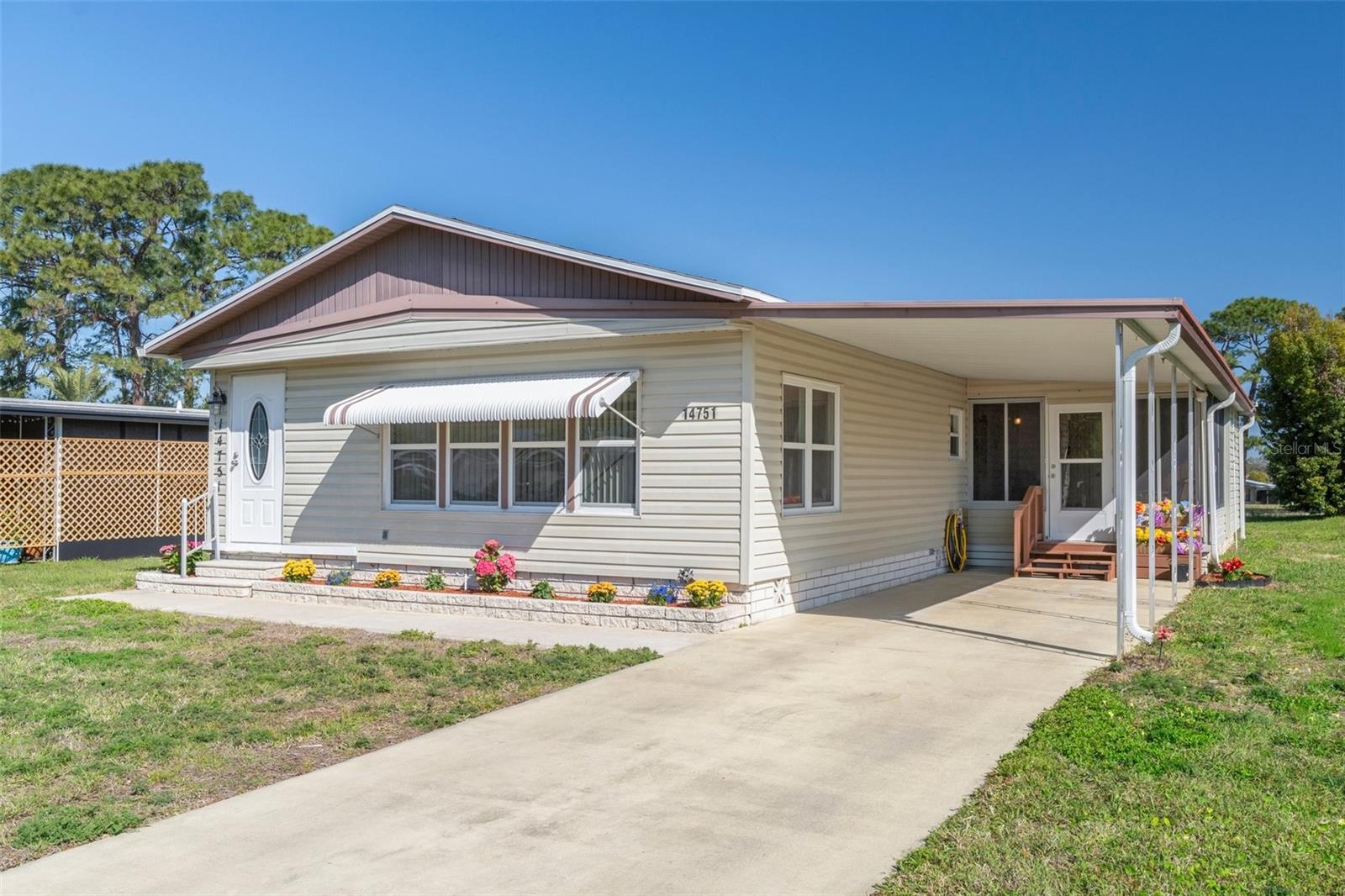 Image 2 of 60 For 14751 Brookridge Boulevard