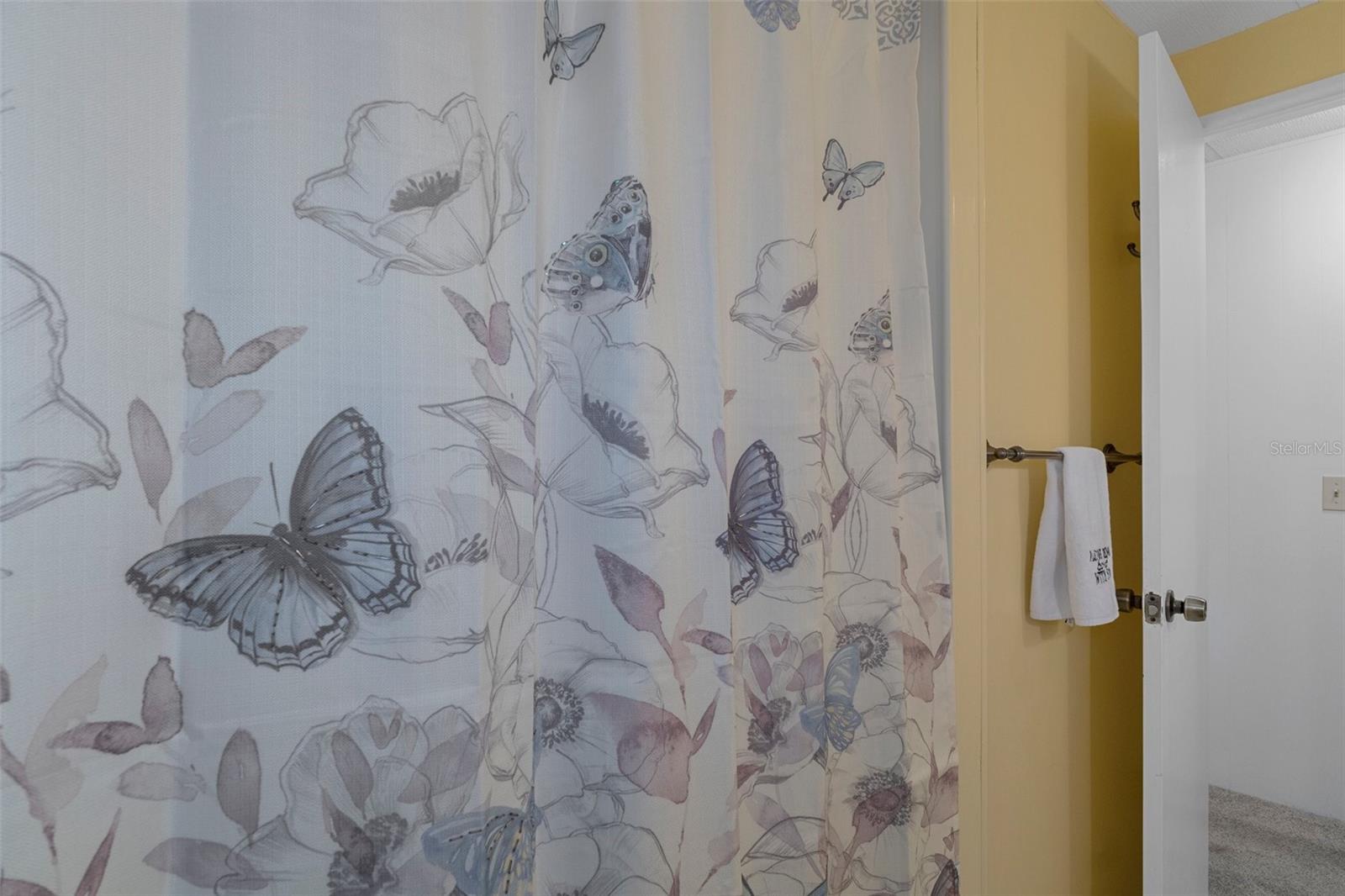 Image 23 of 60 For 14751 Brookridge Boulevard