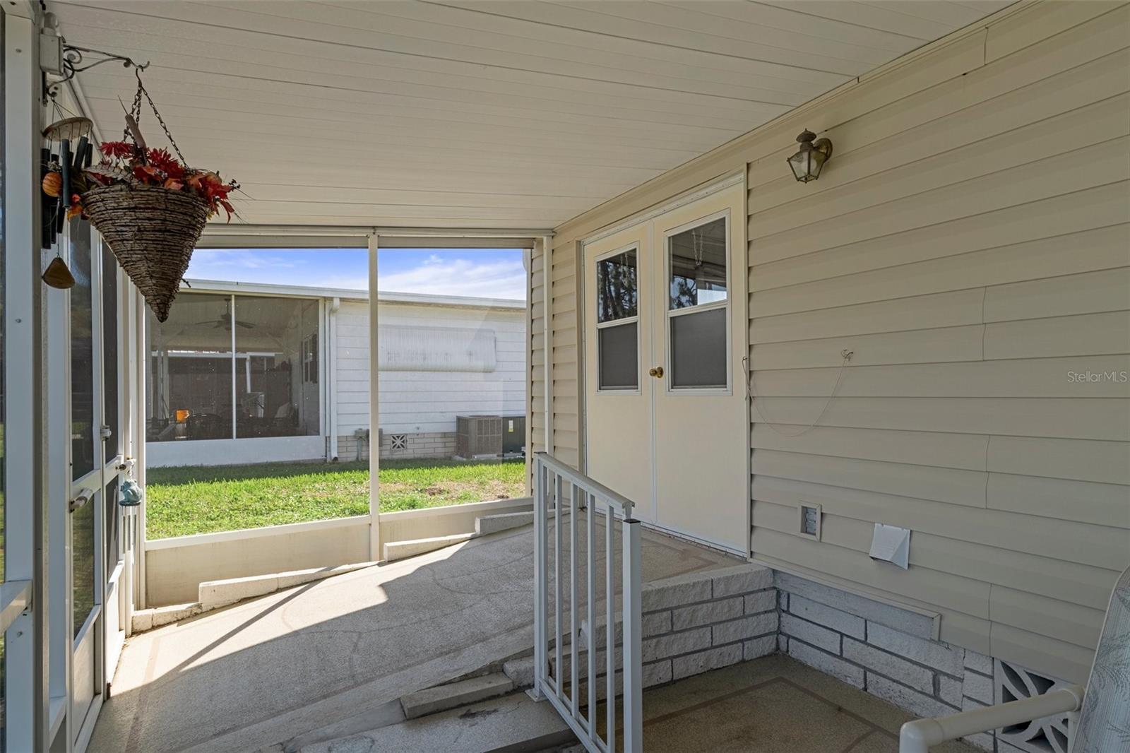 Image 35 of 60 For 14751 Brookridge Boulevard