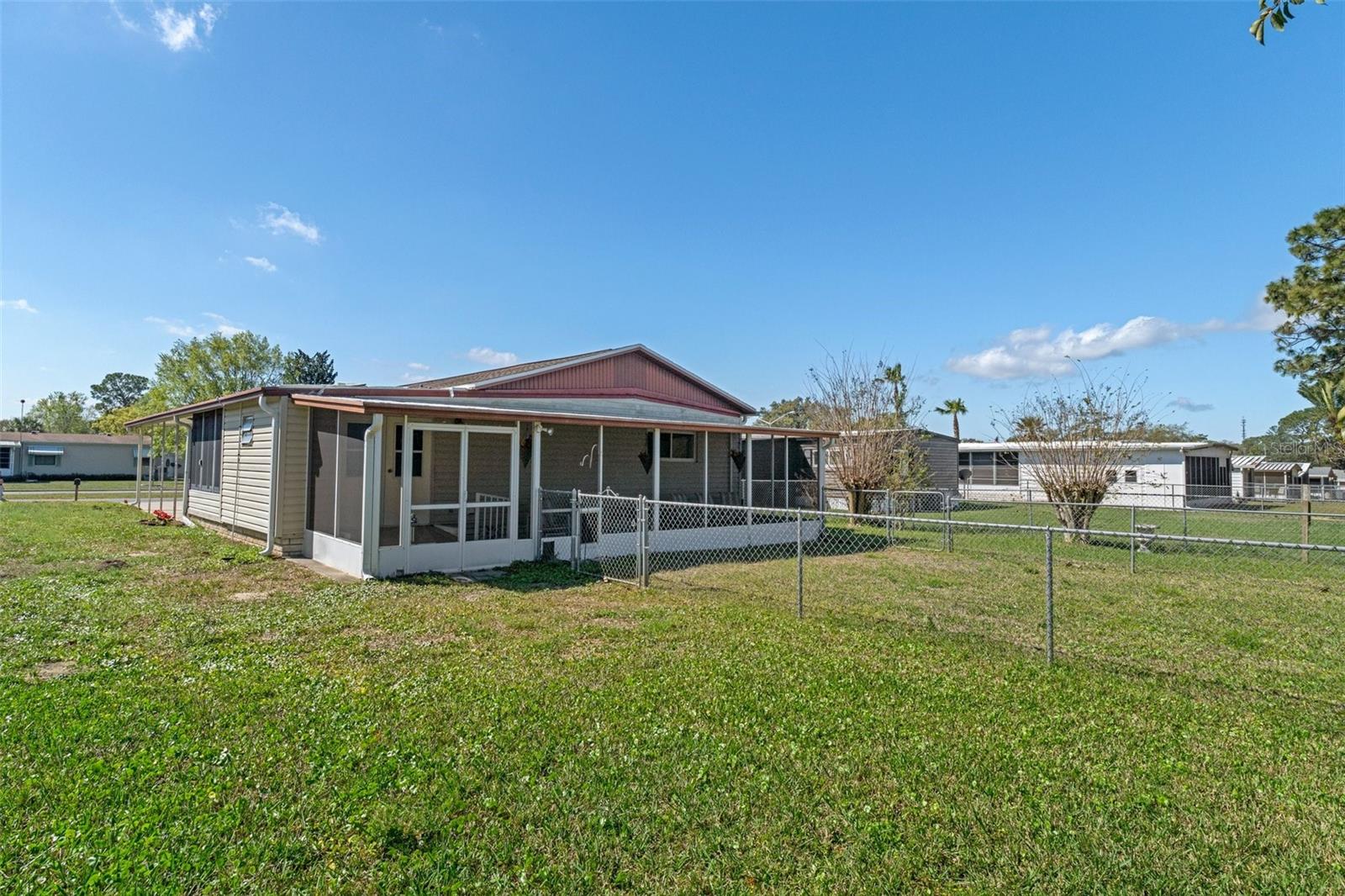 Image 36 of 60 For 14751 Brookridge Boulevard