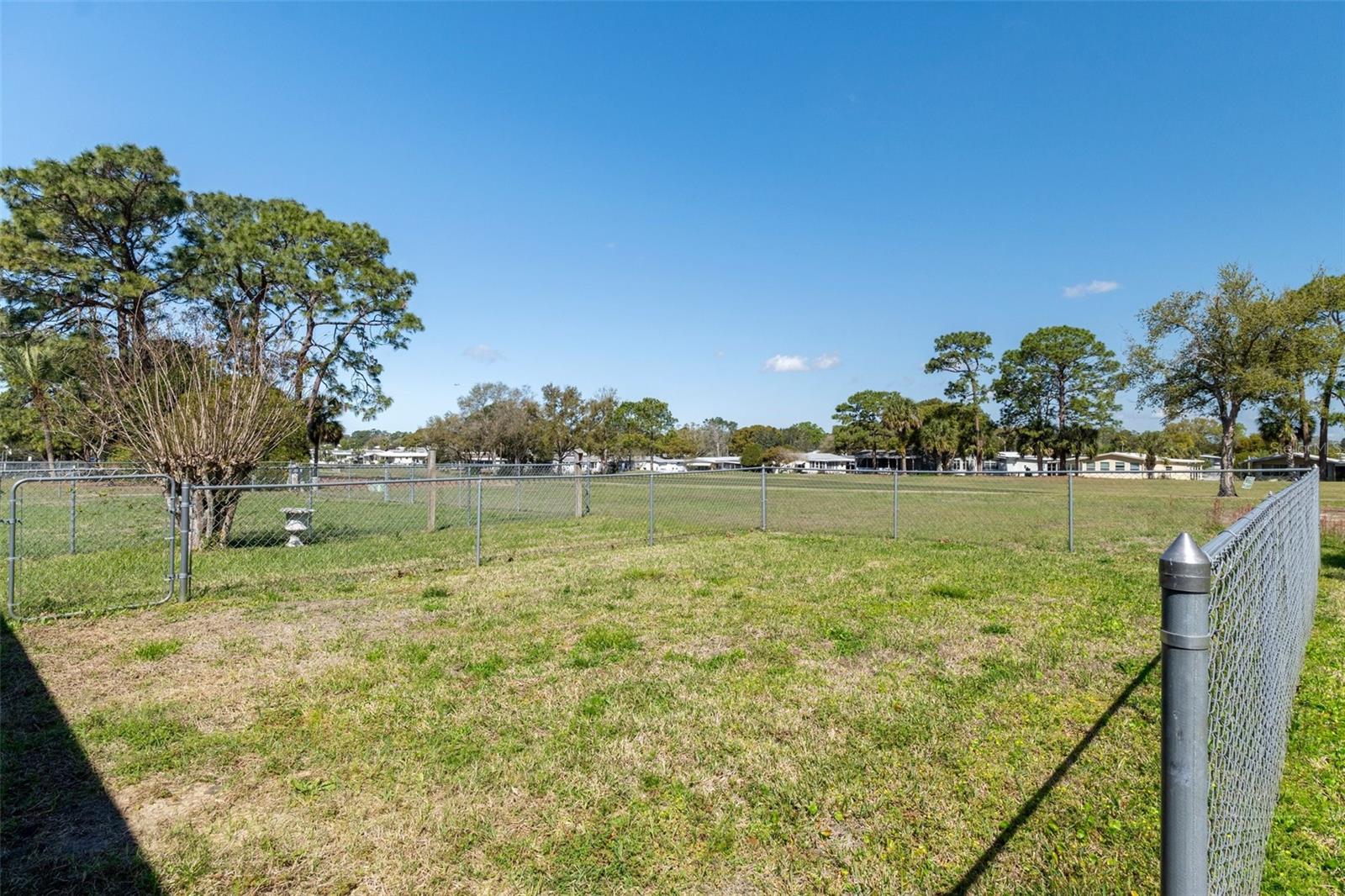 Image 38 of 60 For 14751 Brookridge Boulevard