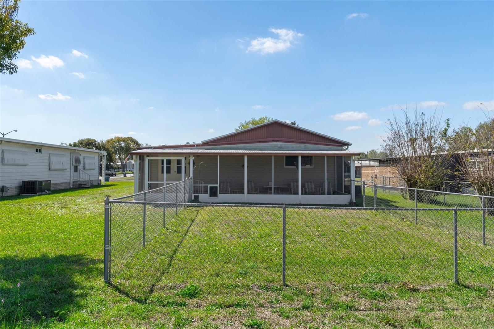 Image 39 of 60 For 14751 Brookridge Boulevard