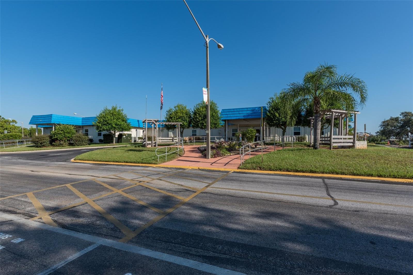 Image 46 of 60 For 14751 Brookridge Boulevard