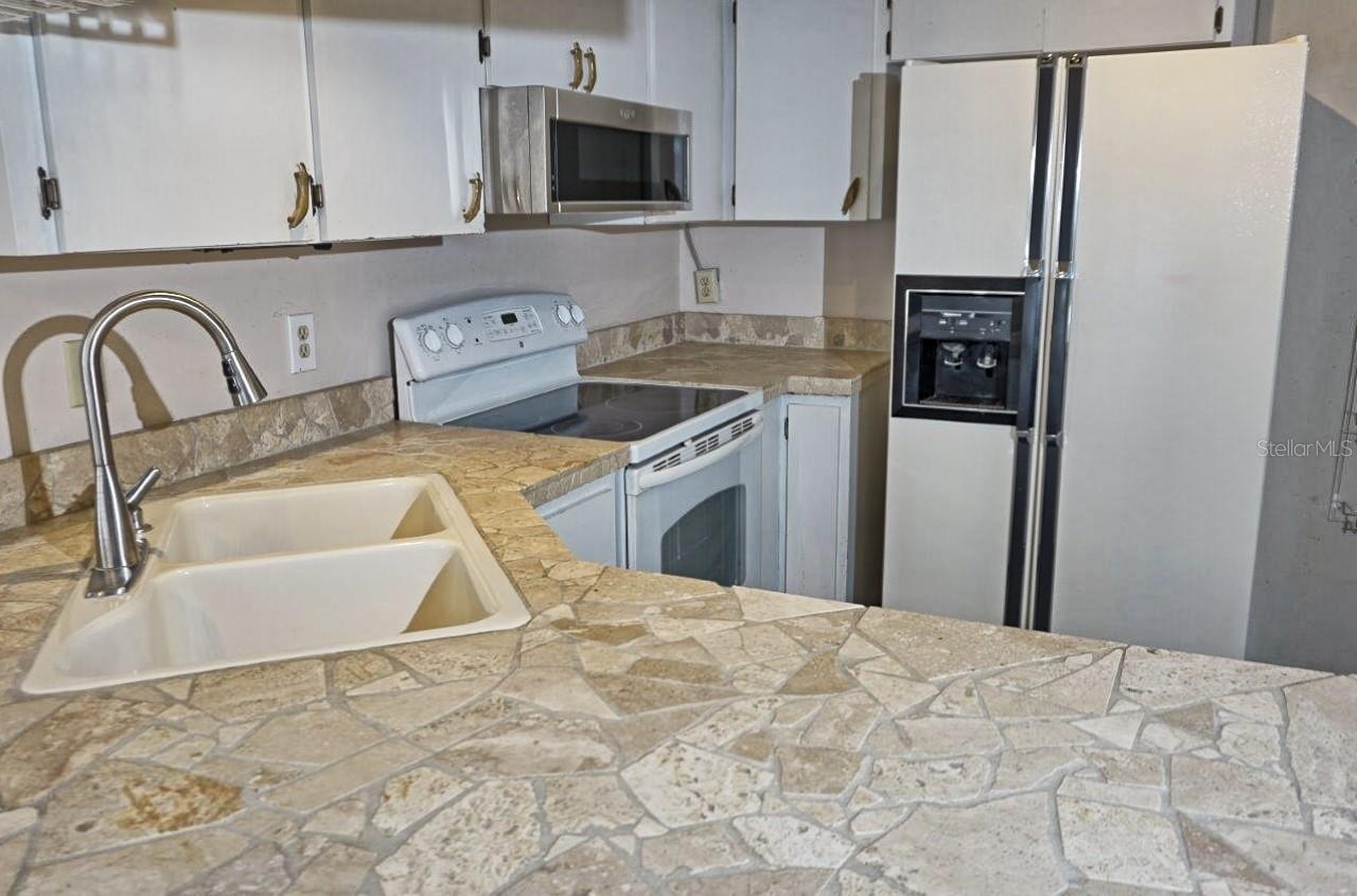 Image 11 of 44 For 20890 Negril Court R1