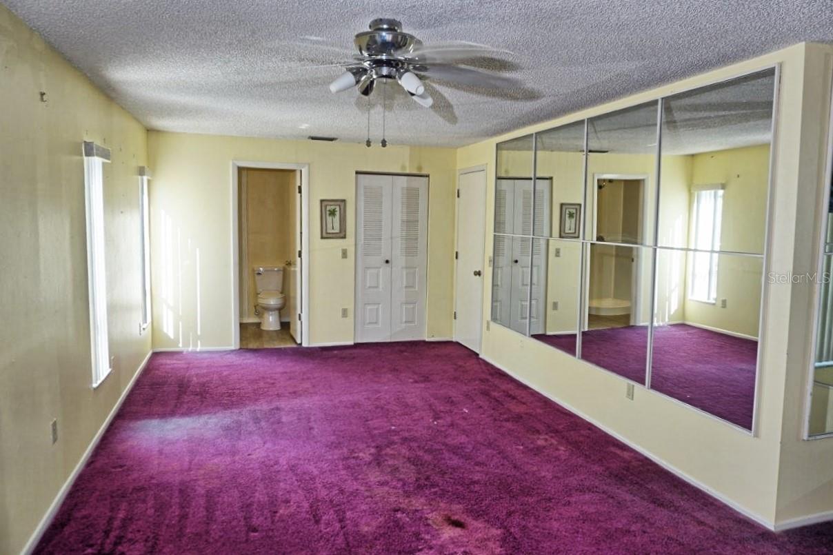 Image 19 of 44 For 20890 Negril Court R1