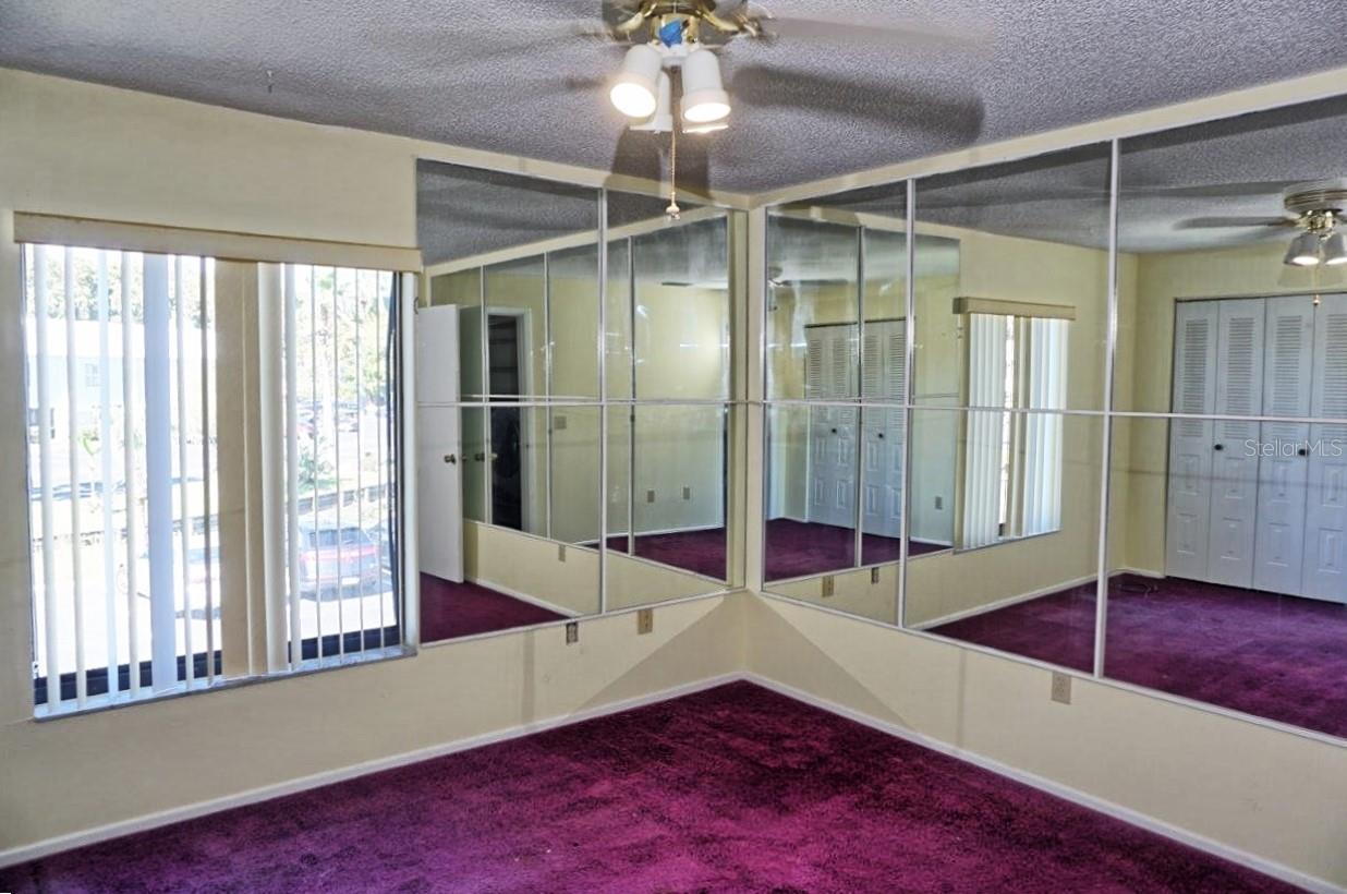 Image 29 of 44 For 20890 Negril Court R1