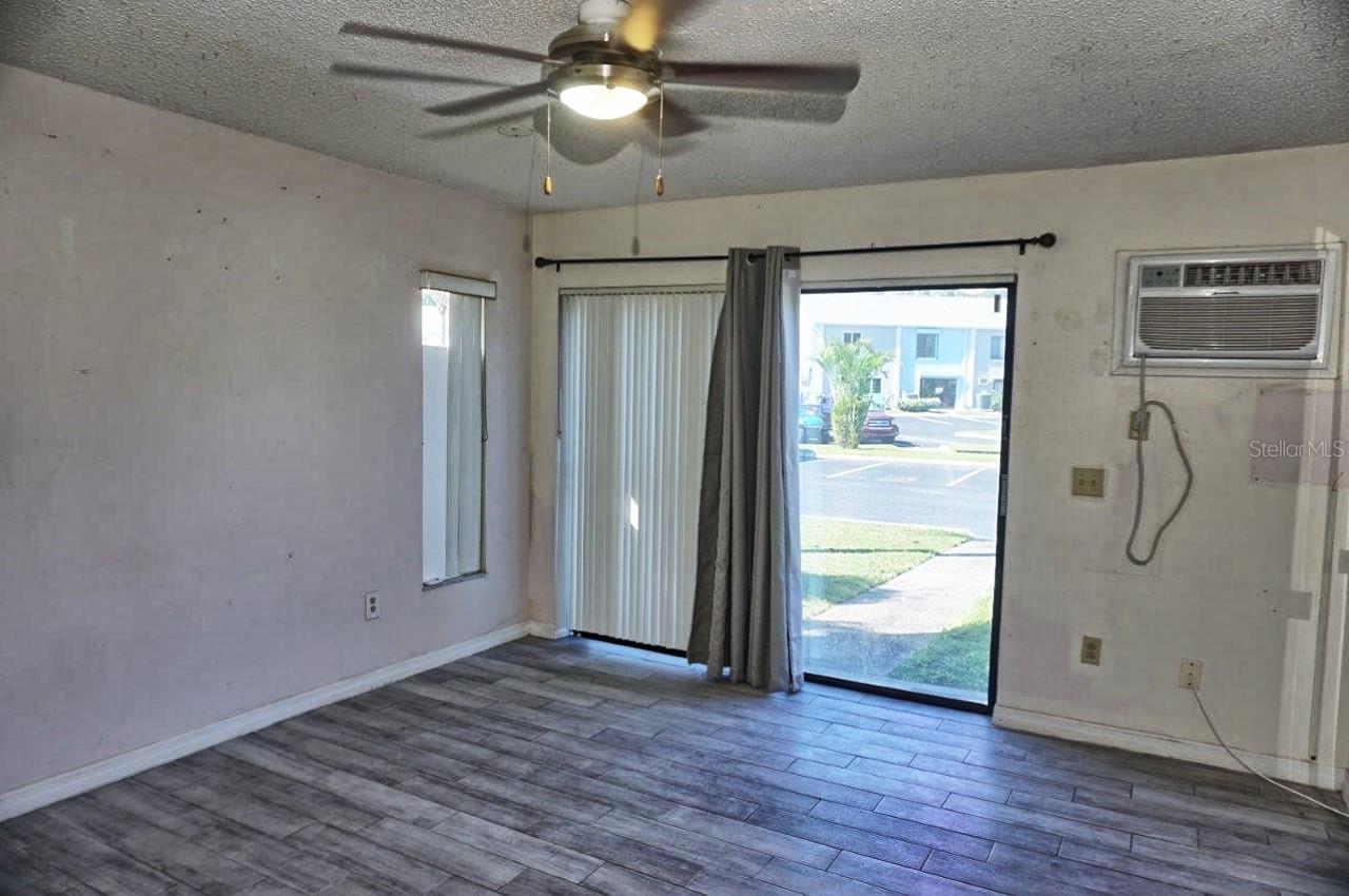 Image 36 of 44 For 20890 Negril Court R1