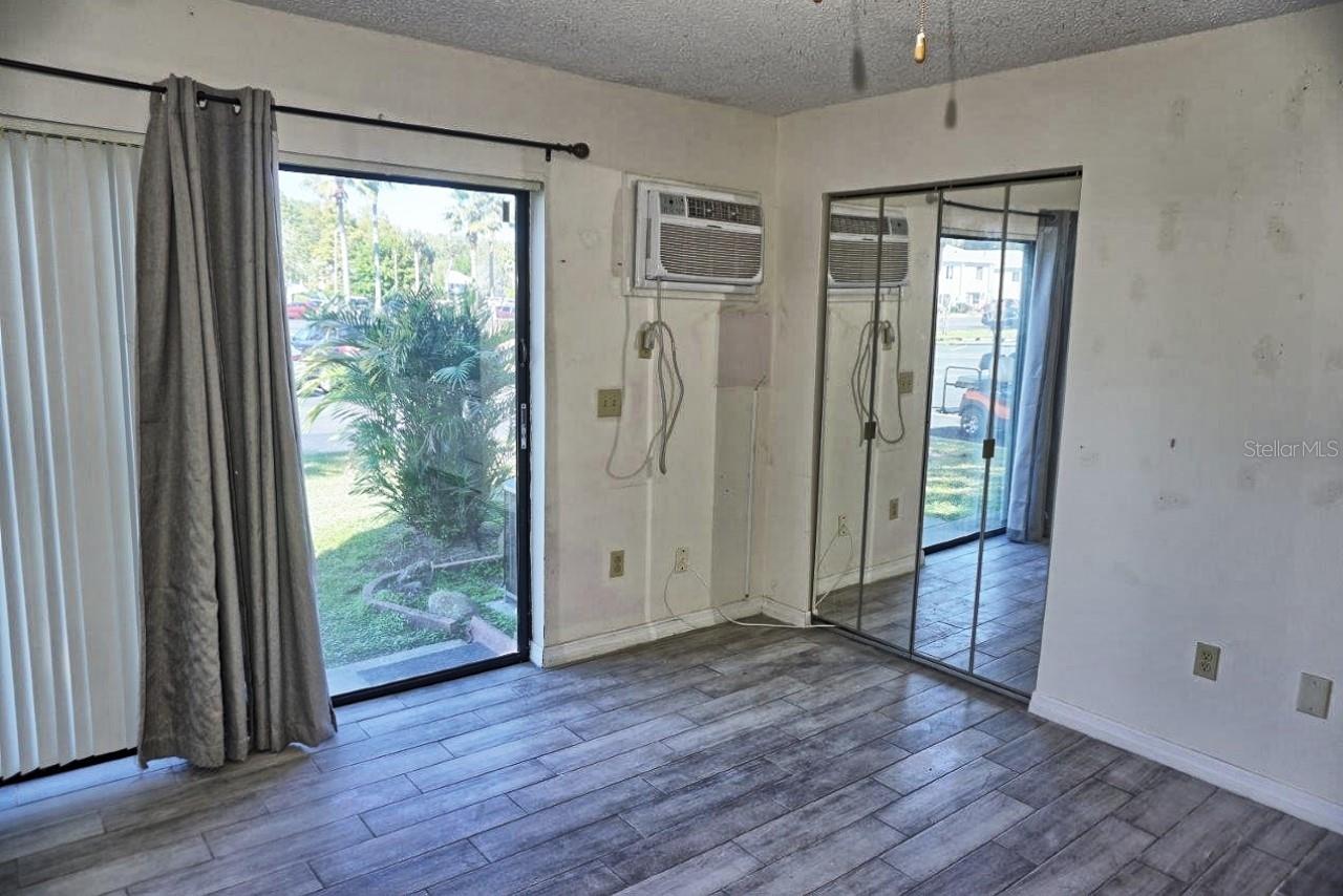 Image 41 of 44 For 20890 Negril Court R1