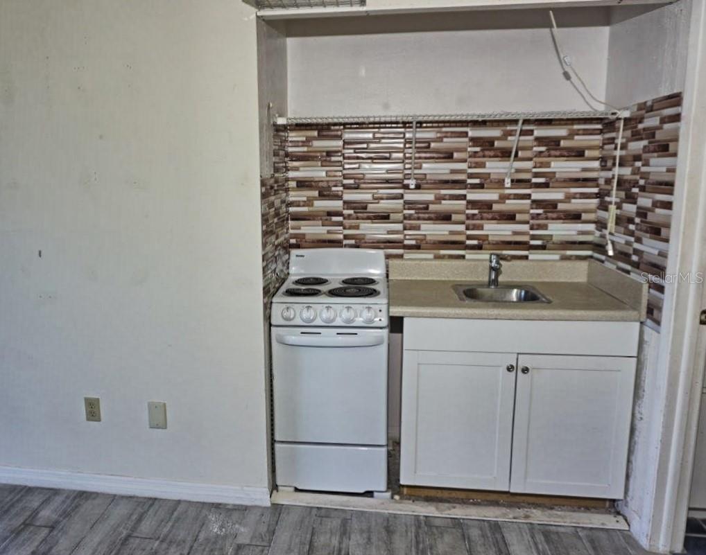 Image 42 of 44 For 20890 Negril Court R1