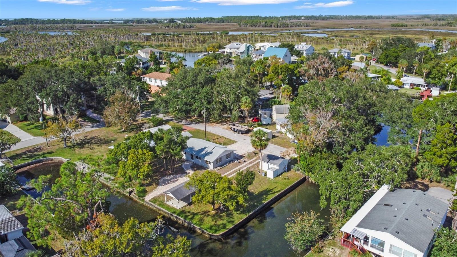 Image 14 of 18 For  Teal Drive 