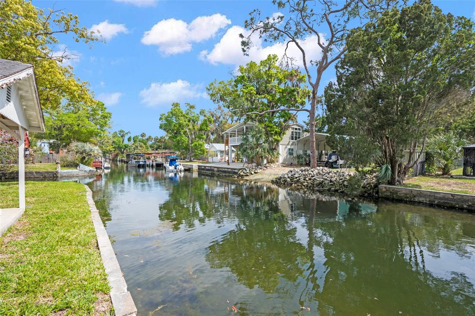 Image 9 of 18 For  Teal Drive 