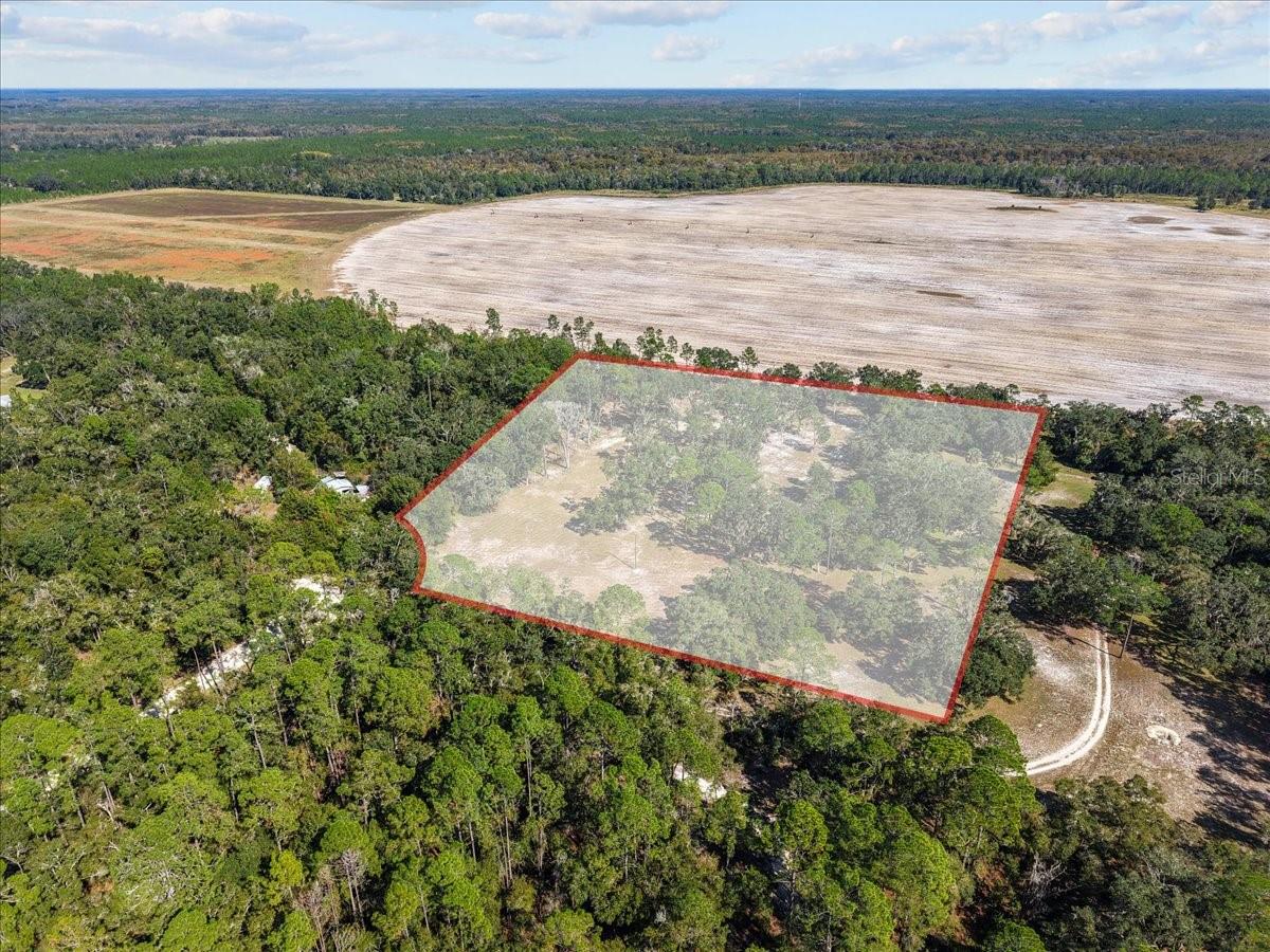 Image 10 of 17 For 4090 32nd Place