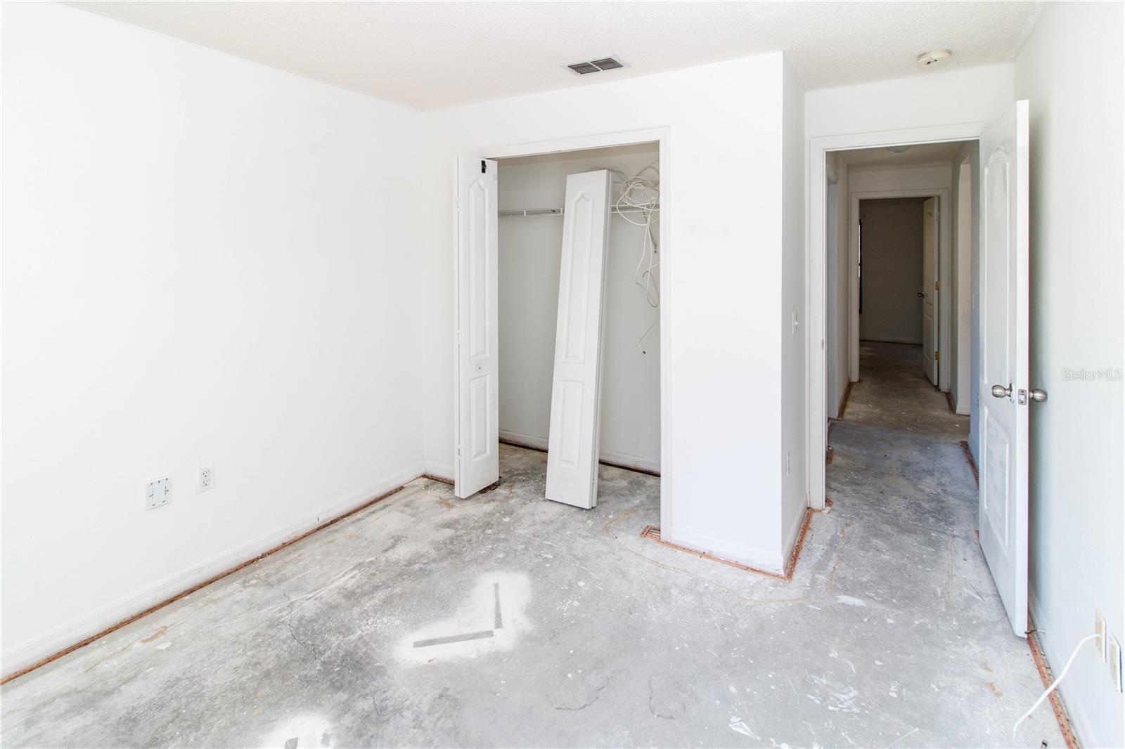 Image 9 of 33 For 11339 Dean Street