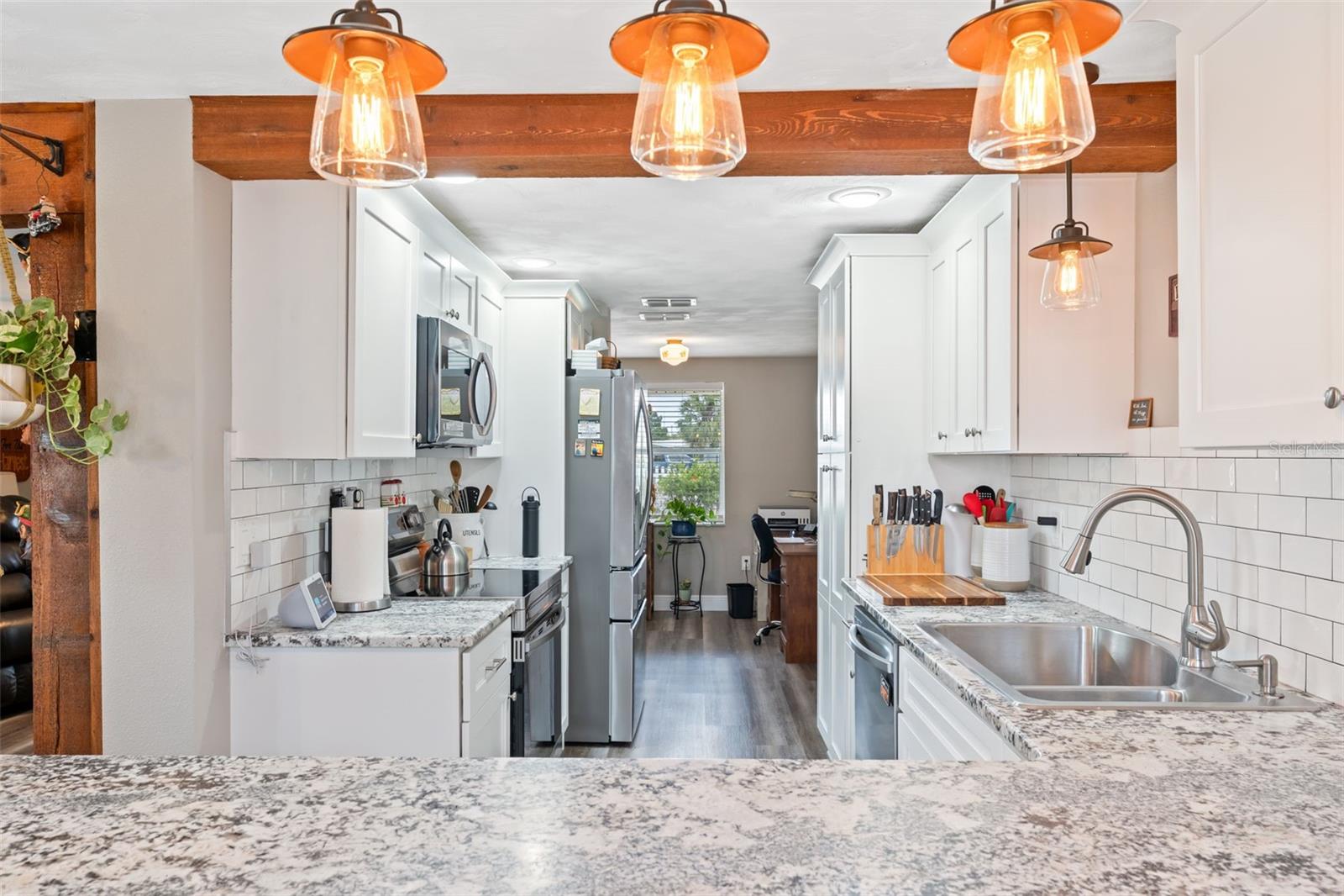 Image 17 of 63 For 6719 Albatross Lane