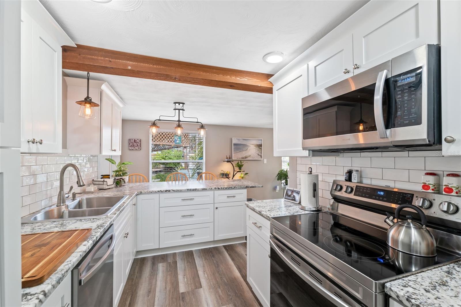 Image 20 of 63 For 6719 Albatross Lane