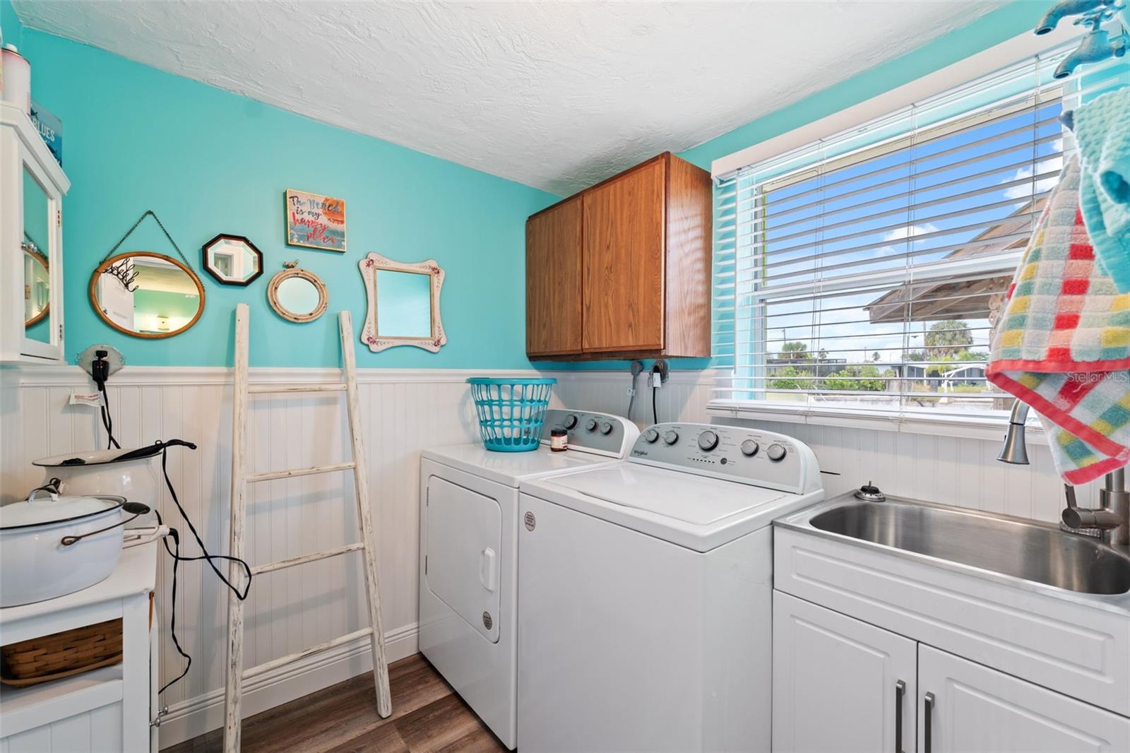 Image 30 of 63 For 6719 Albatross Lane