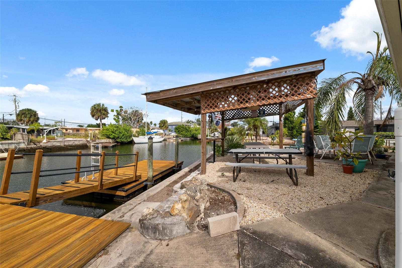 Image 33 of 63 For 6719 Albatross Lane