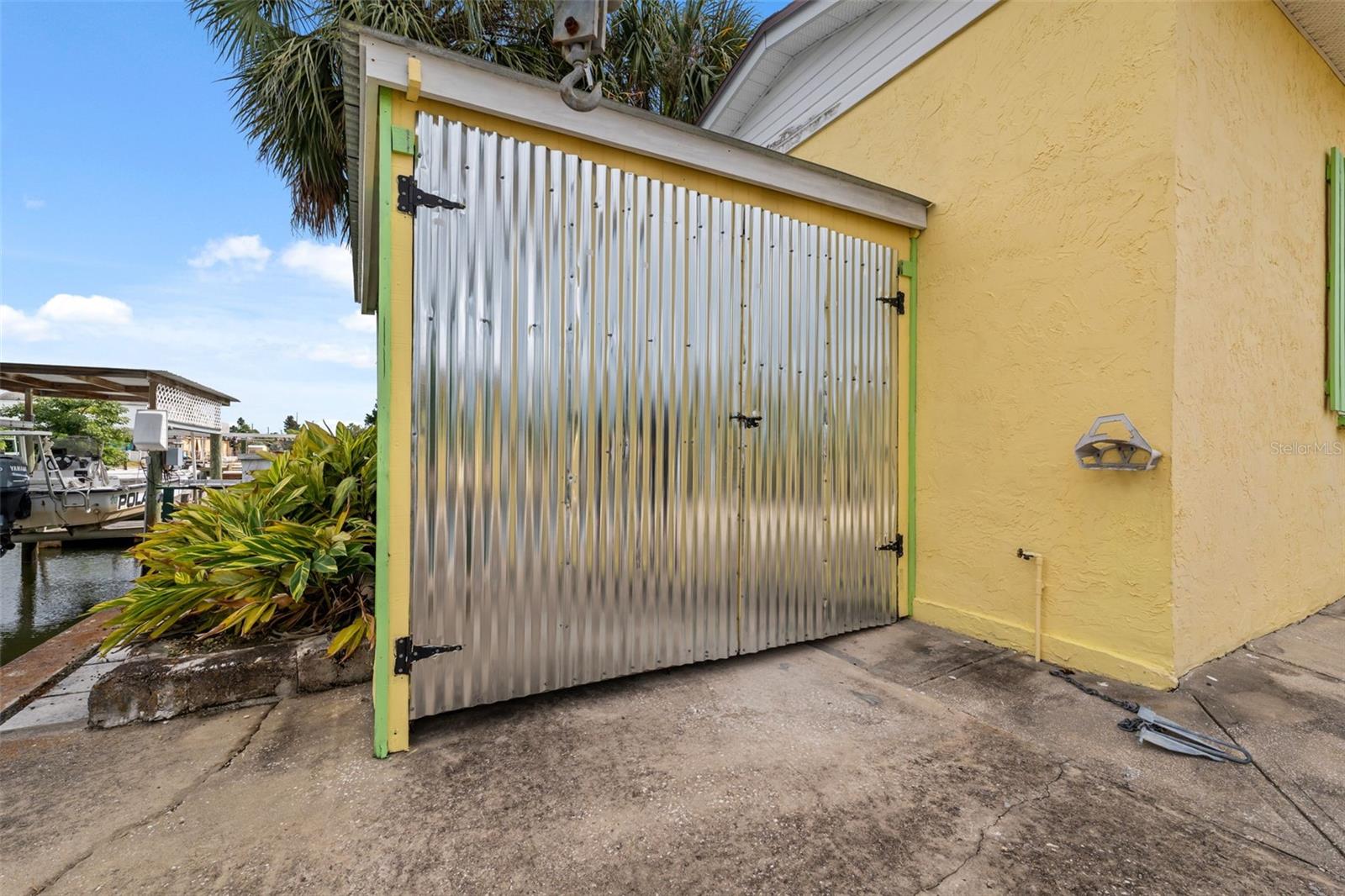 Image 41 of 63 For 6719 Albatross Lane