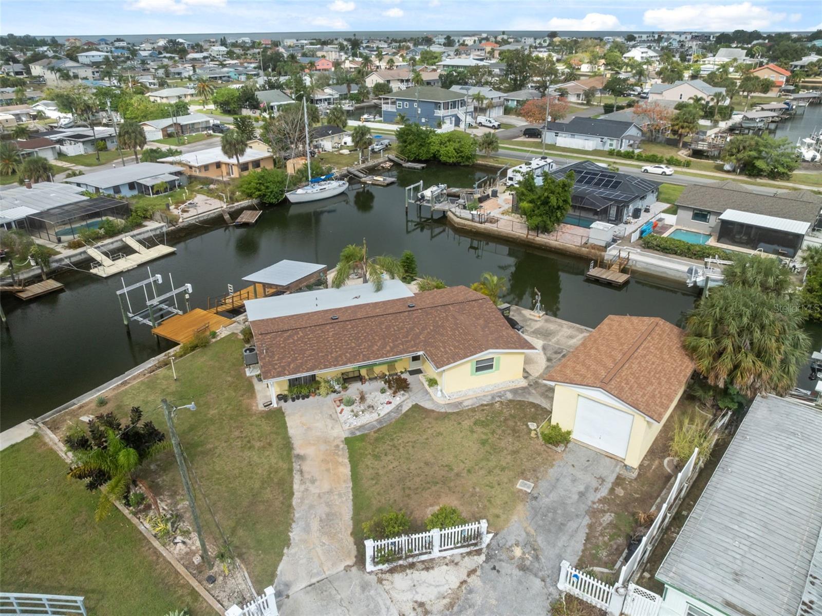 Image 45 of 63 For 6719 Albatross Lane