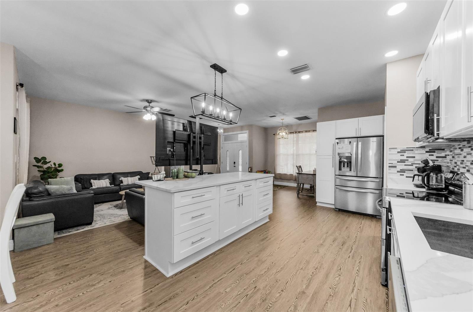 Image 20 of 92 For 11744 La Madera Boulevard