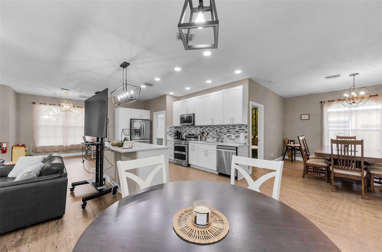 Image 24 of 92 For 11744 La Madera Boulevard