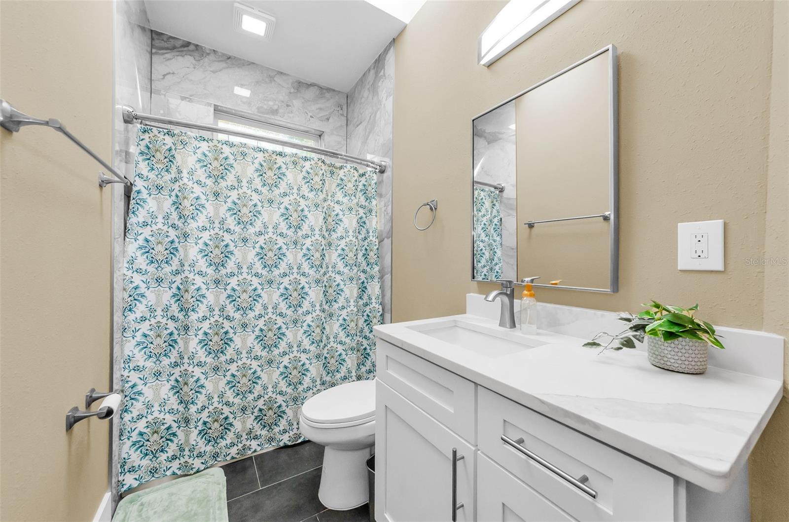 Image 32 of 92 For 11744 La Madera Boulevard