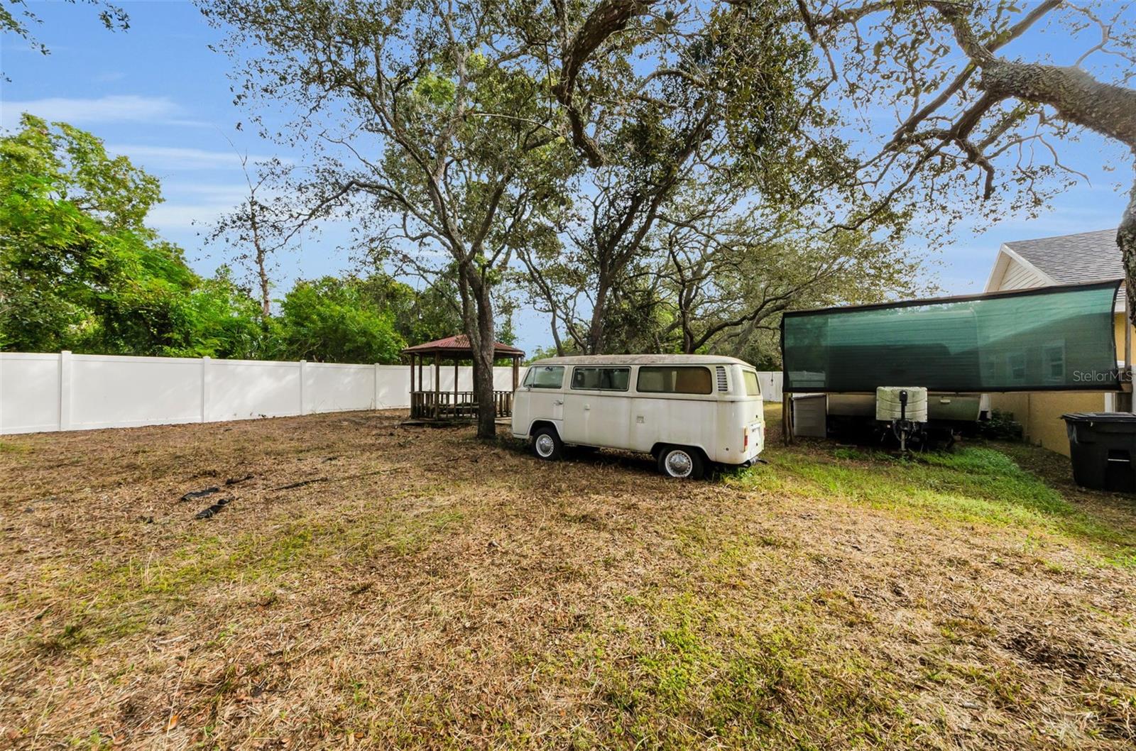 Image 84 of 92 For 11744 La Madera Boulevard