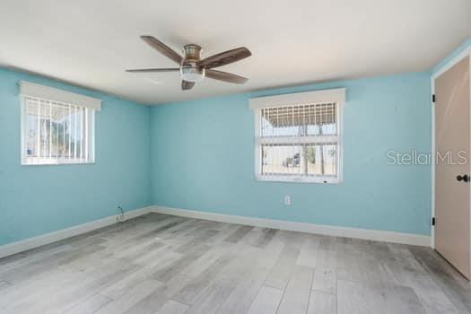 Listing photo id 16 for 12612 4th Isle