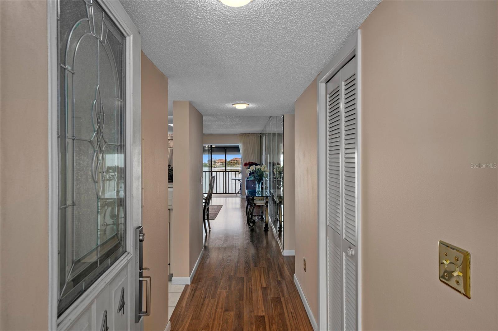 Image 24 of 49 For 8211 Brent Street 844