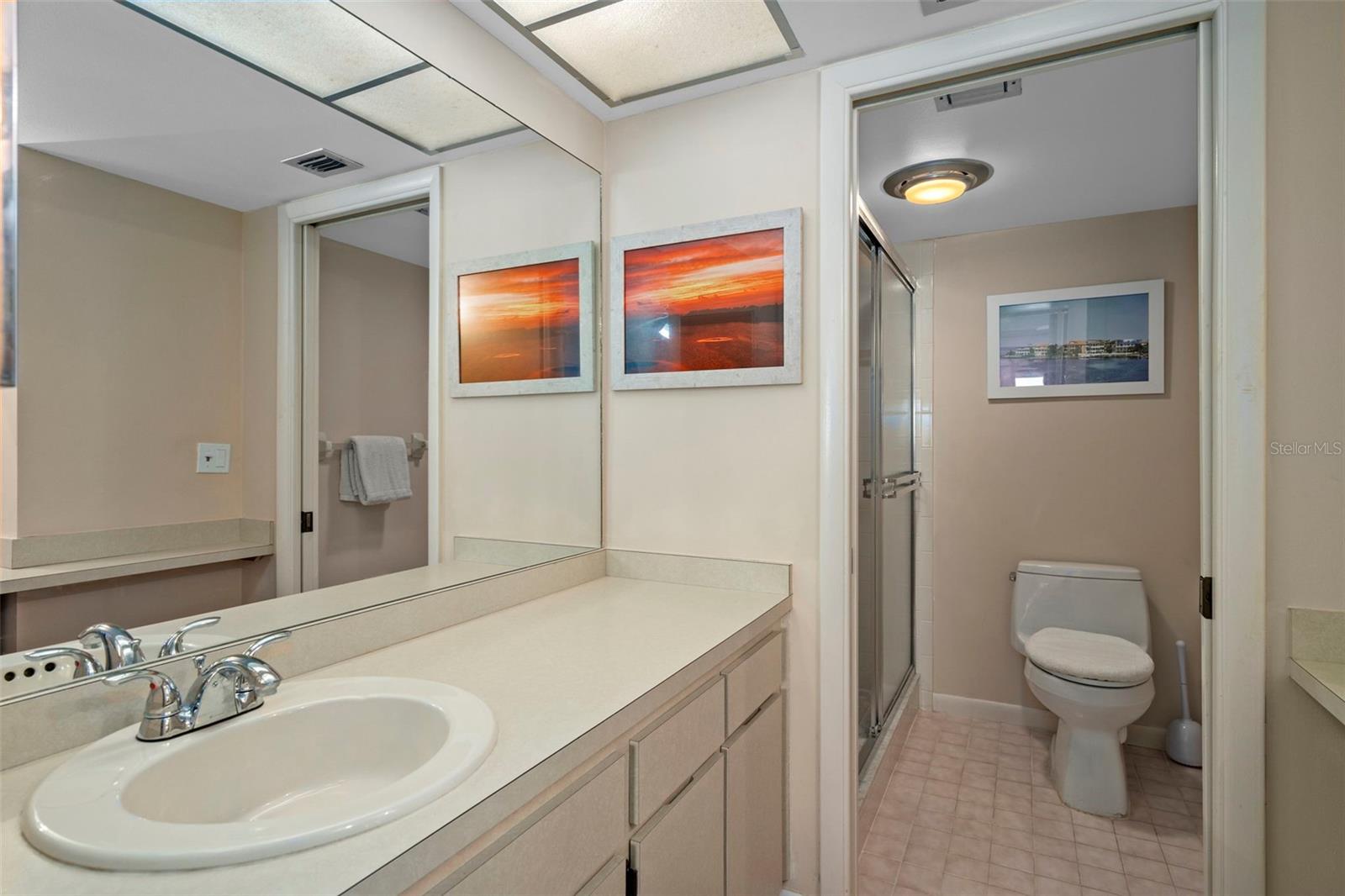 Image 40 of 49 For 8211 Brent Street 844