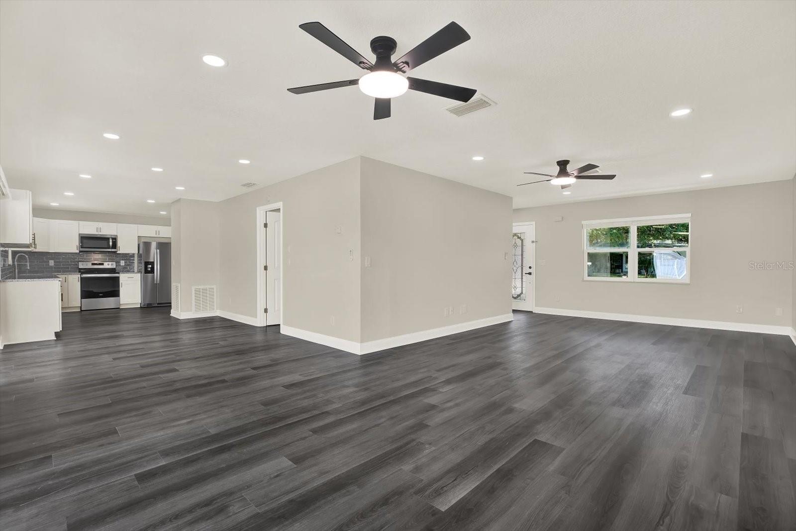 Image 8 of 31 For 9115 Patio Court