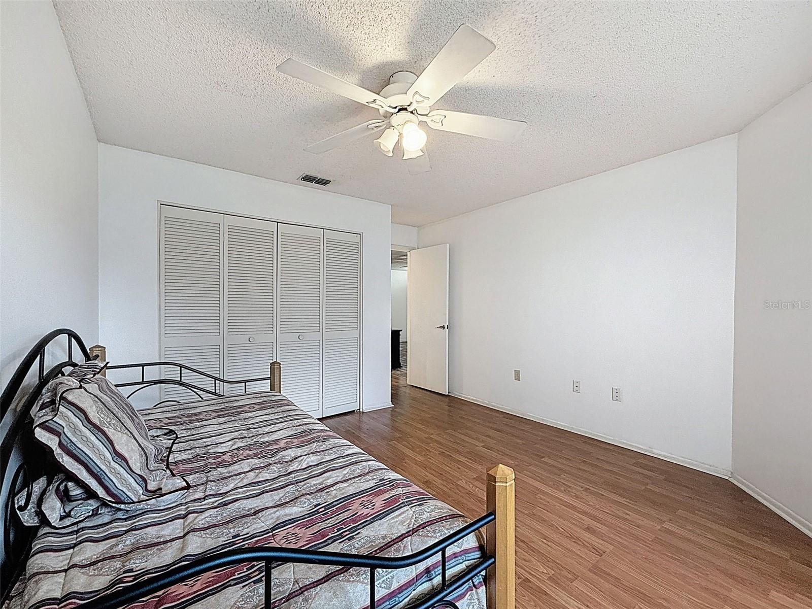 Image 36 of 74 For 11403 Versailles Lane E