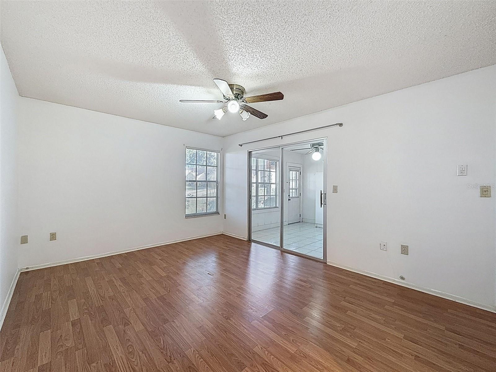 Image 38 of 74 For 11403 Versailles Lane E