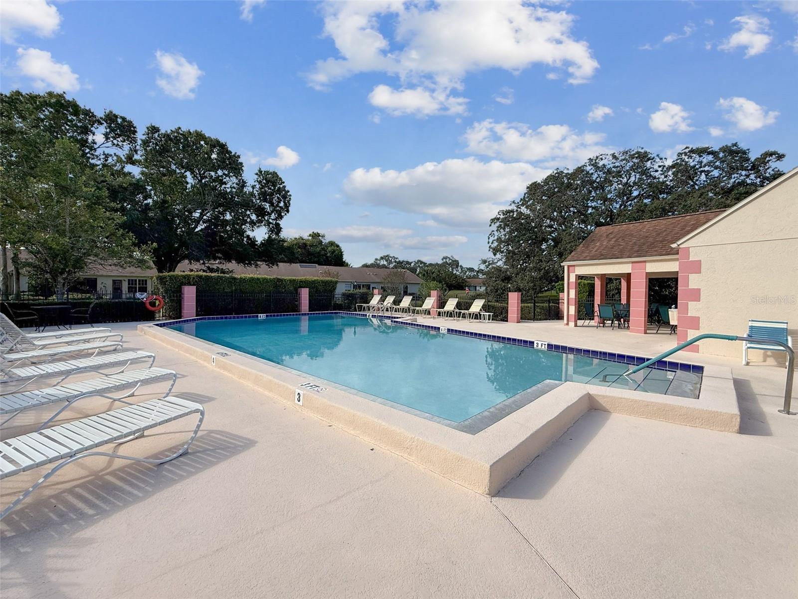 Image 52 of 74 For 11403 Versailles Lane E