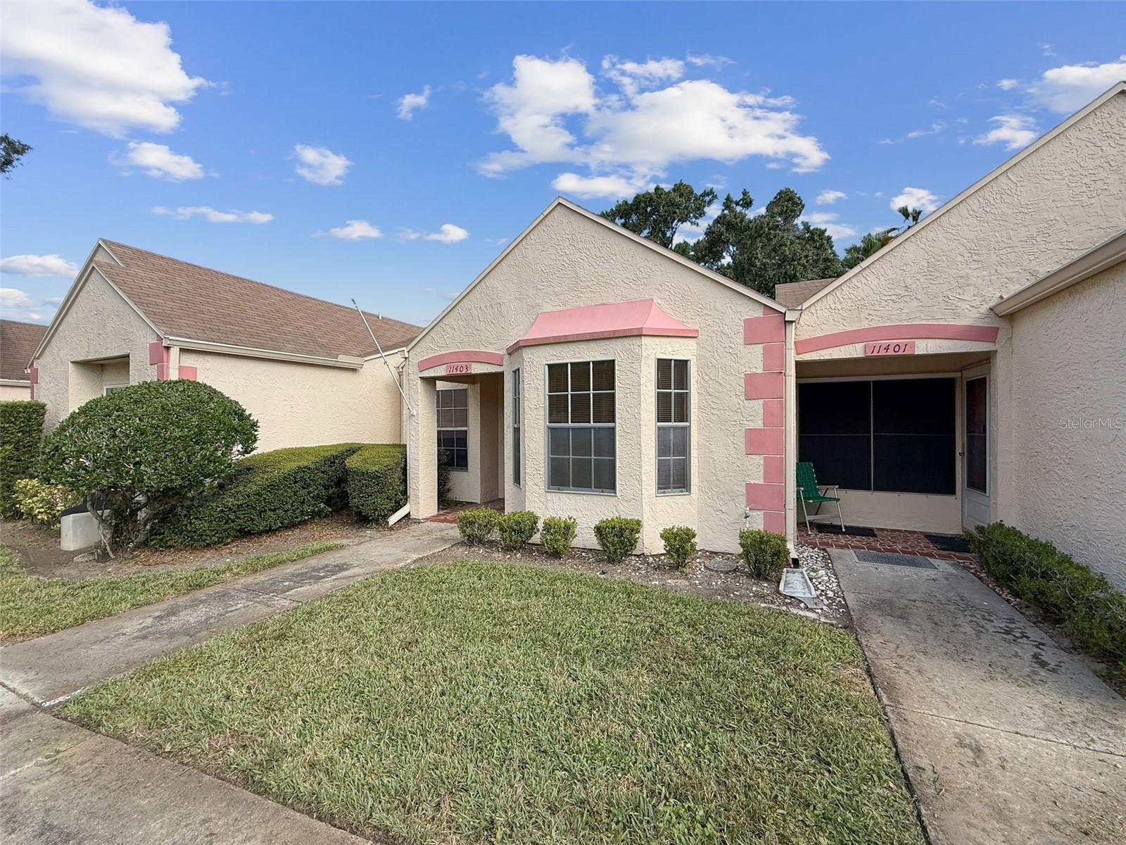 Image 72 of 74 For 11403 Versailles Lane E