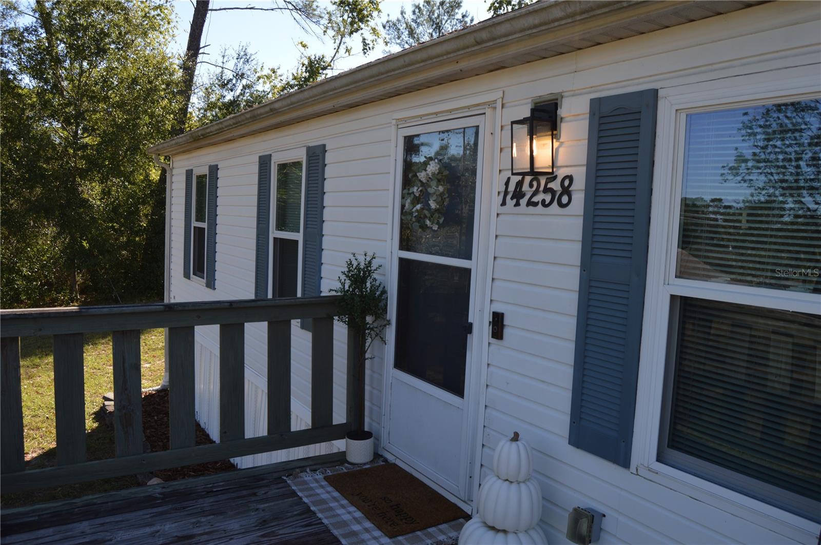 Image 12 of 49 For 14258 Highgrove Road