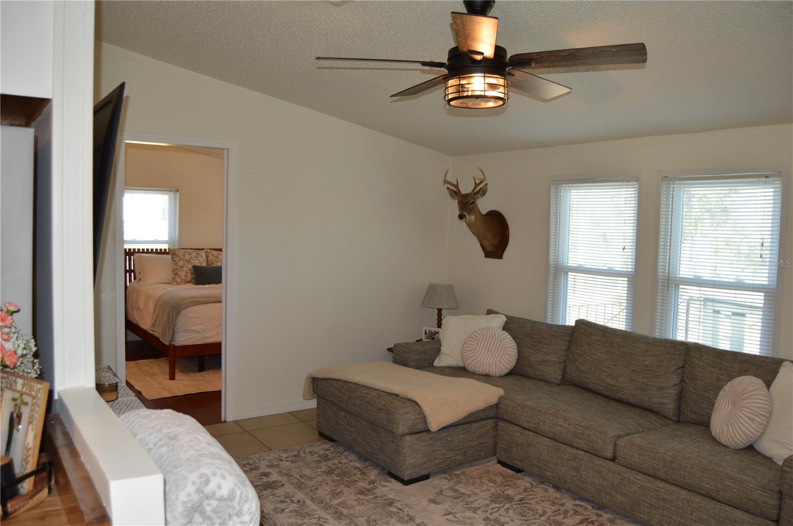 Image 15 of 49 For 14258 Highgrove Road