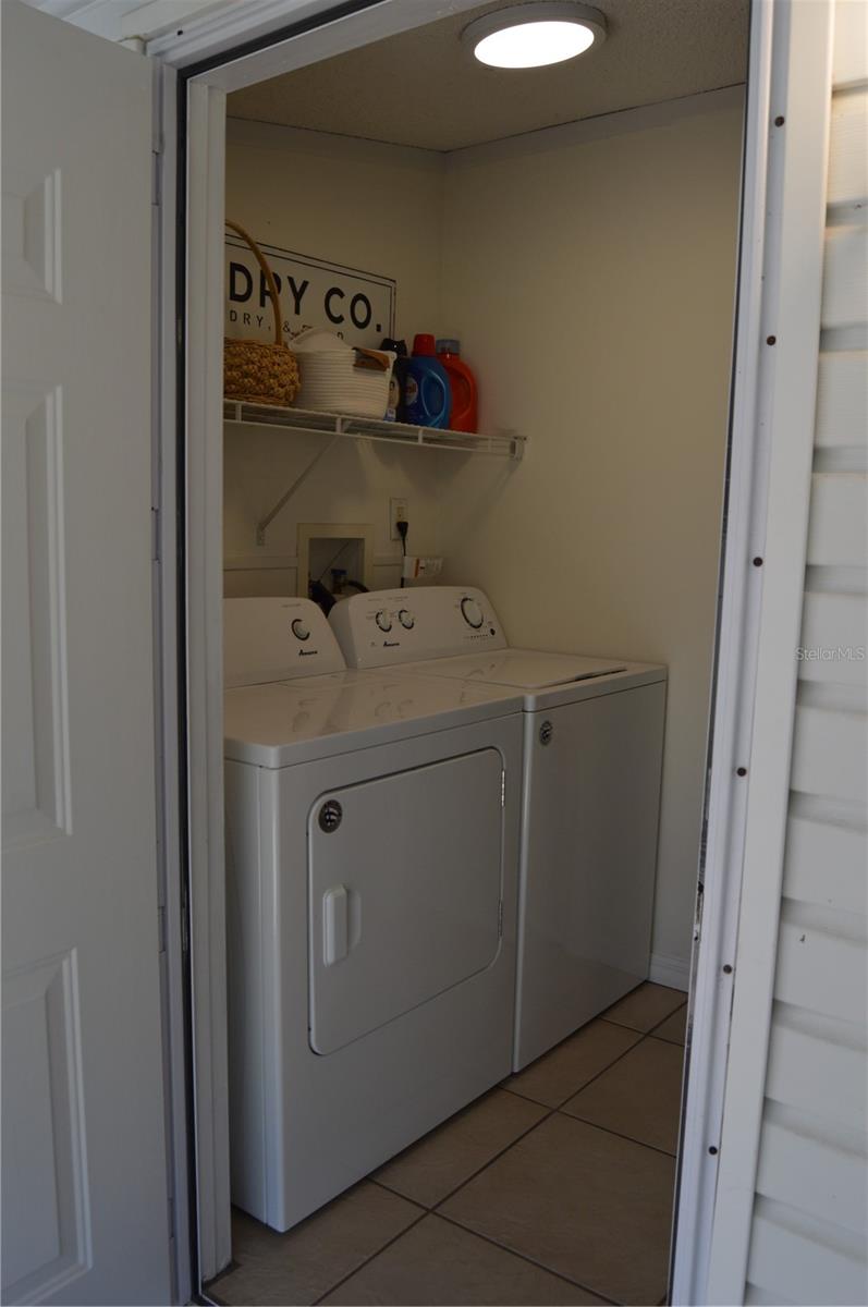 Image 37 of 49 For 14258 Highgrove Road