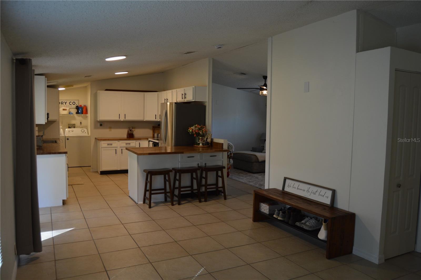 Image 43 of 49 For 14258 Highgrove Road