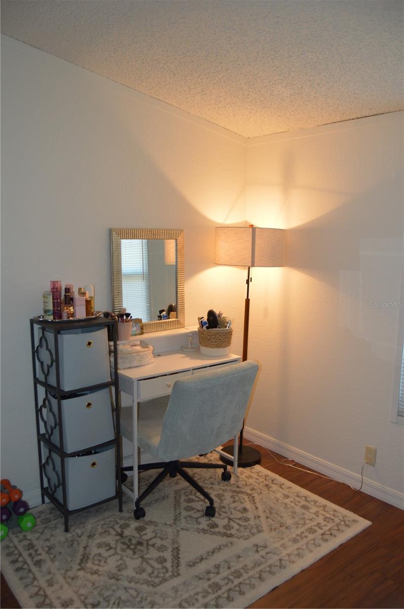 Image 47 of 49 For 14258 Highgrove Road