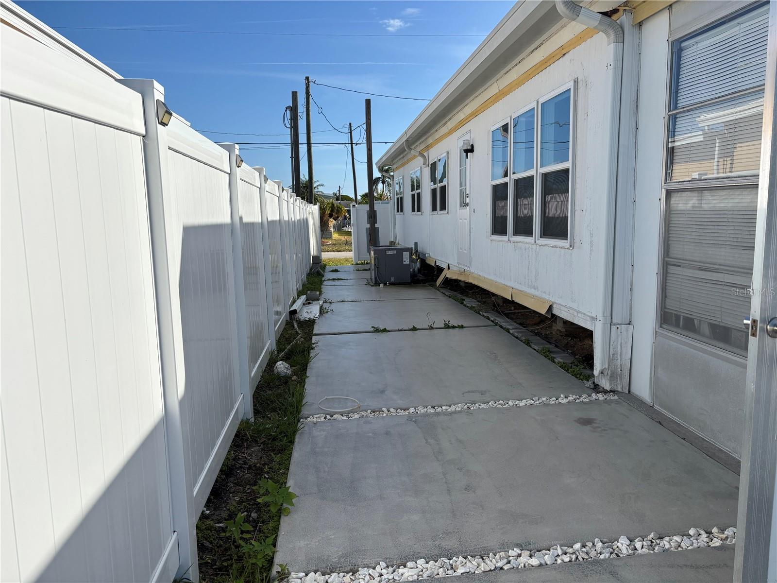 Image 10 of 13 For 13023 Coxswain Court