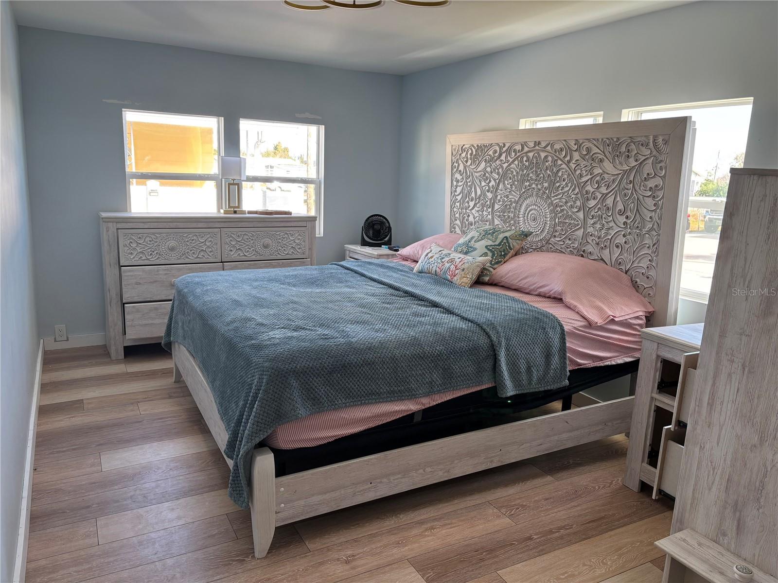 Image 6 of 13 For 13023 Coxswain Court