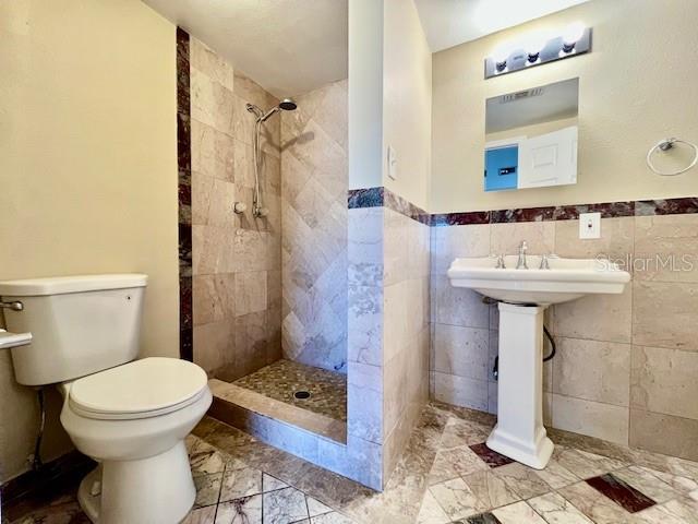 Image 39 of 50 For 3717 Cedarwood Drive