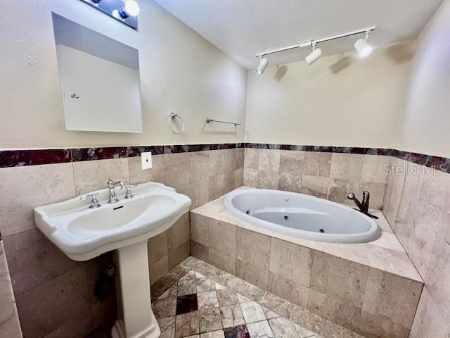 Image 40 of 50 For 3717 Cedarwood Drive