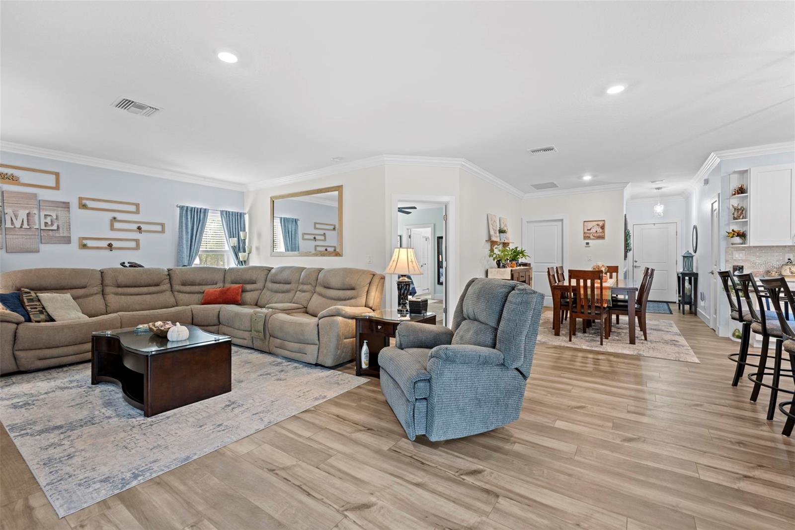 Image 13 of 48 For 18062 Malibar Road