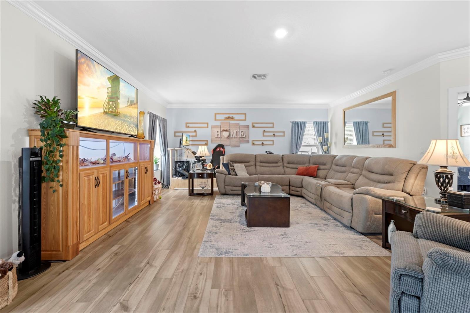 Image 14 of 48 For 18062 Malibar Road