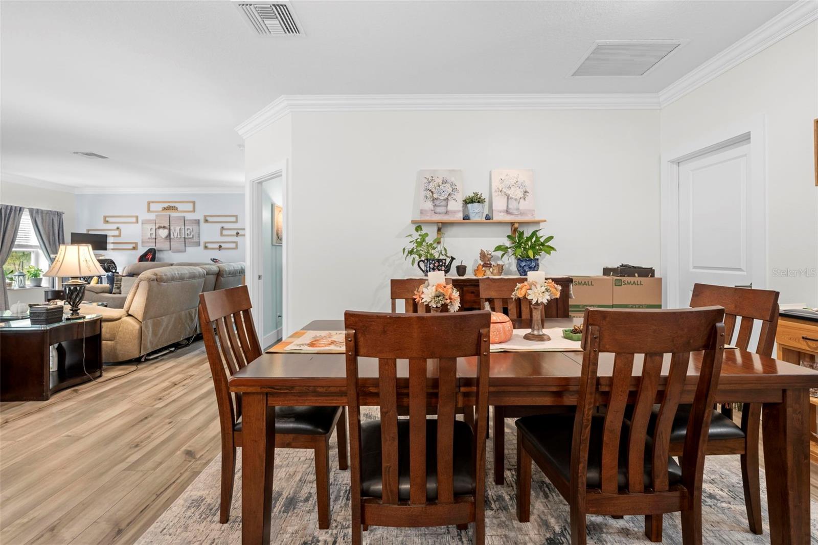 Image 16 of 48 For 18062 Malibar Road