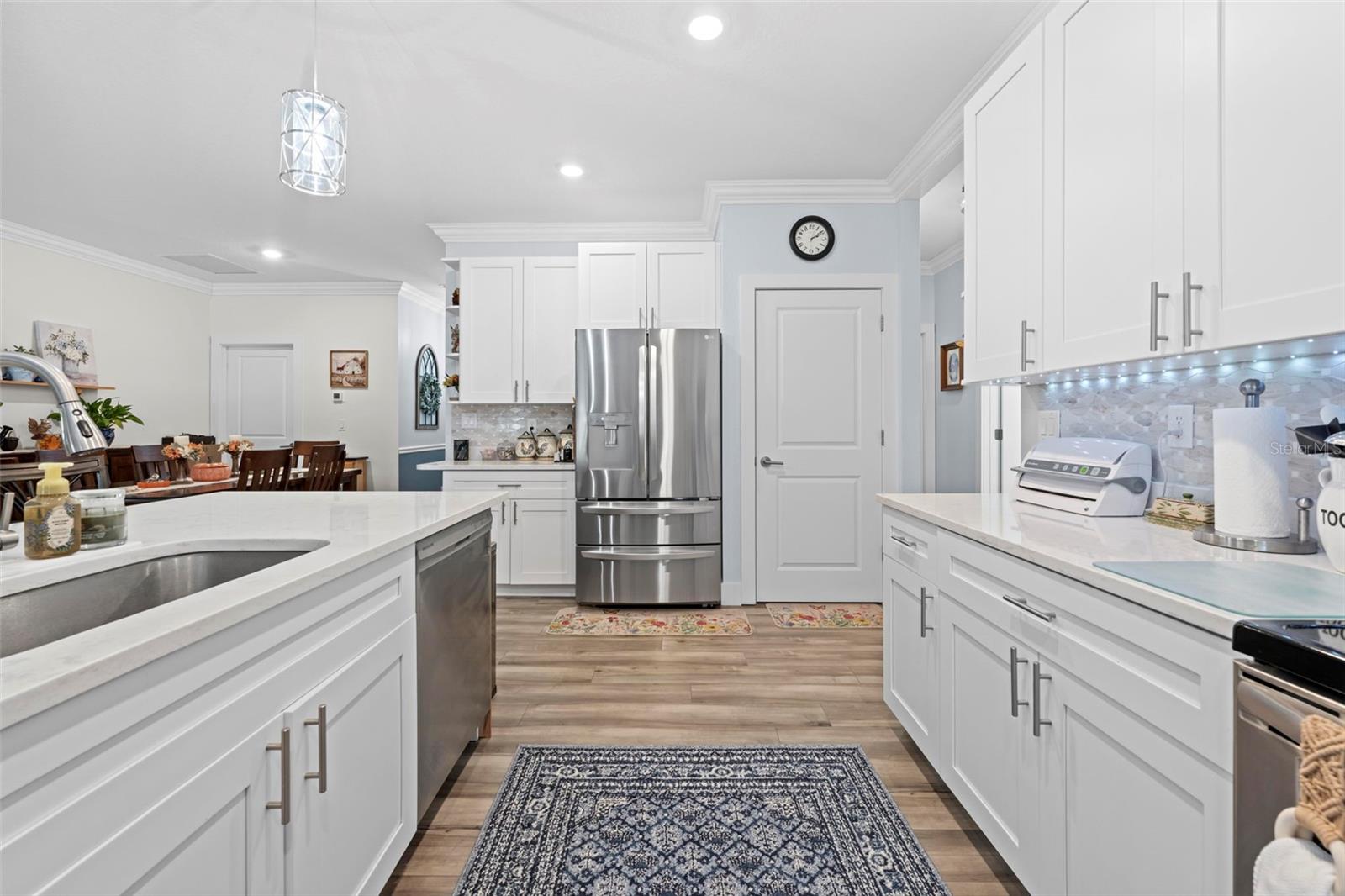 Image 23 of 48 For 18062 Malibar Road